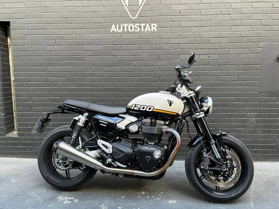 TRIUMPH SPEED TWIN TRIUMPH SPEED TWIN